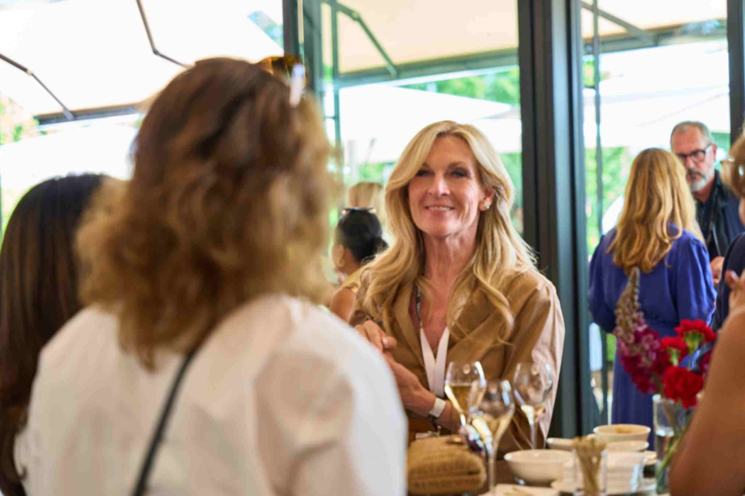 FACES x Forbes Luxury Summit 2025 Galerie - Foto 71