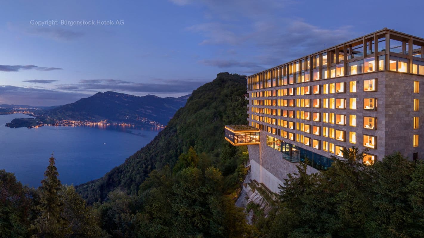 Bürgenstock Resort über dem Vierwaldstättersee
